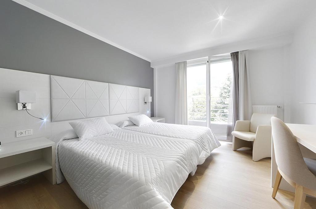 Hotel Loiola 아스페이티아 외부 사진